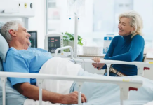 Světový den nemocných: Den, kdy blízkost léčí víc než léky