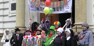 Lovosice ožijí masopustem: ZŠ Sady pionýrů zve na tradiční průvod masek Foto: archivní