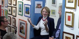 ÚŠTĚK: Šťastný pátek třináctého s Taťjánou Medveckou v Café galerie Úštěk