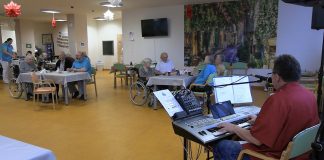 TEREZÍN: Lednová oslava narozenin klientů SeniorCentra Senevida opět vydařená