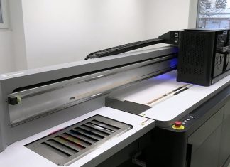 LITOMĚŘICE: Litegra má nové Centrum grafiky, tisku a výseku za 3,5 milionu korun