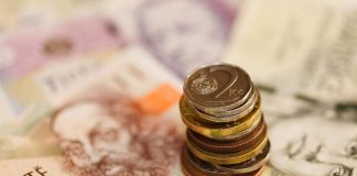 Senior z Roudnicka přišel o 5,5 milionu korun. Uvěřil falešné reklamě na výhodné investice