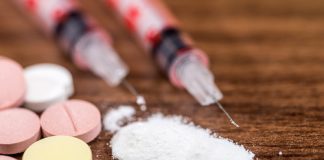 I malá ryba se počítá: Kriminalisté dopadli distributorku pervitinu na Roudnicku