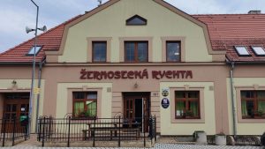Malé Žernoseky hledají nového provozovatele „Žernosecké Rychty“