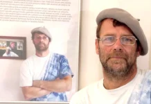 Voda i barevný humor: Výstava Luďka Jiřeny v Lovosicích a pohled do tajů zdymadel