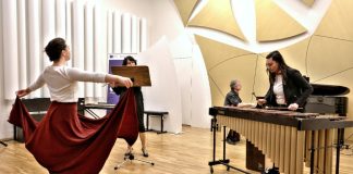 FOTOGALERIE: Koncert kantorů „plul“ na společné vlně s desetiletým Delfínem