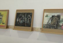 FOTOGALERIE: Terezín ožil dialogem malíře a vězně: V Malé pevnosti byla zahájena výstava Zviho Tolkovského