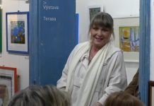 ÚŠTĚK: Herečka Chantal Poullain navštívila Café Galerie Úštěk