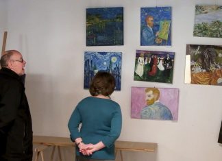 ROUDNICE N. L.: V Íčku opět vystavuje Ateliér Výtvarka