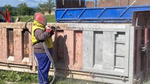 MP-Ltm hledá posilu: Staňte se profíkem v pískování za 300 Kč na hodinu! MP-Ltm hledá posilu: Staňte se profíkem v pískování za 300 Kč na hodinu!