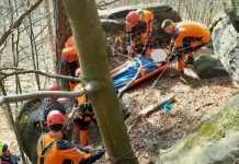 Hektická sobota pro záchranáře: Tři náročné zásahy v terénu na Litoměřicku a Děčínsku
