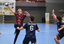 Stříbrná senzace: Lovci Lovosice vezou z Prague Handball Cupu medaili, v konkurenci 108 týmů nestačili jen na Švédy