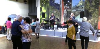 Parket na hradě ožil: V Litoměřicích odstartoval 13. ročník kampaně pro seniory