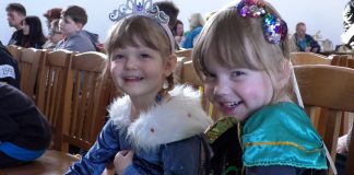 KEBLICE: Maškarní karneval v Keblicích přinesl pohádku, soutěže i krásné masky