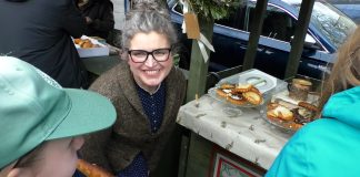 HLINNÁ: Hlinná ožila velikonočním jarmarkem