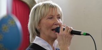 SLATINA: Kostel ve Slatině hostil koncert šansonů Hany Hegerové