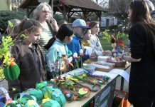 LOVOSICE: Školní družina ZŠ Všehrdova uspořádala Velikonoční jarmark