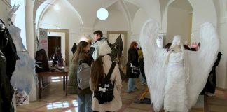 LIBOCHOVICE: Ve výstavní síni zámku vystavuje SŠ Litegra