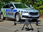 Došel mu benzín i trpělivost policistů. Nepoučitelný řidič v Lovosicích přišel o auto, domů šel pěšky Došel mu benzín i trpělivost policistů. Nepoučitelný řidič v Lovosicích přišel o auto, domů šel pěšky