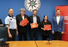 Hrdinský čin na tahu Ústí – Lovosice: Tři noví „Gentlemani silnic“ zachránili životy z hořících vraků