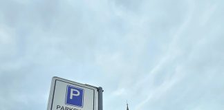 V centru Lovosic bude možné od června parkovat 30 minut ZDARMA