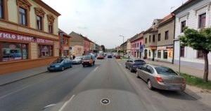 Roudnici nad Labem čekají letní uzavírky. Špindlerova třída bude dočasně omezena, v srpnu se uzavře úplně Roudnici nad Labem čekají letní uzavírky. Špindlerova třída bude dočasně omezena, v srpnu se uzavře úplně
