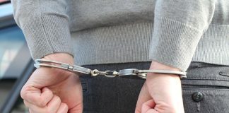 Osmkrát a dost. Nepoučitelný zloděj z Lovosic kradl pivo, místo domova skončil za mřížemi