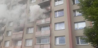 Na Roudnicku explodovala elektrokoloběžka: Požár v paneláku způsobil škodu za 700 tisíc korun