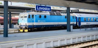 Recidivista ukradl záložní baterii a mohl paralyzovat vlaky mezi Bohušovicemi a Prackovicemi