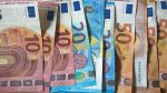Na Litoměřicku obíhala falešná eura: Prefíkaný podvodník přelepoval nápis „PROP COPY“, hrozí mu 8 let vězení Na Litoměřicku obíhala falešná eura: Prefíkaný podvodník přelepoval nápis „PROP COPY“, hrozí mu 8 let vězení