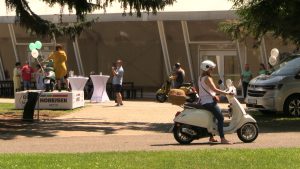 LITOMĚŘICE: Vespa cluby a Horejsek Moto slavily 80 let slavné značky LITOMĚŘICE: Vespa cluby a Horejsek Moto slavily 80 let slavné značky