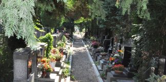 Kancelář správy hřbitova se na několik dní uzavře