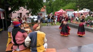 TŘEBUŠÍN: Pod Kalichem se konaly tradiční Husitské slavnosti TŘEBUŠÍN: Pod Kalichem se konaly tradiční Husitské slavnosti