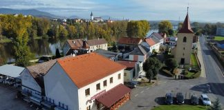 Největší pivní akce léta – festival HÁKOBRANÍ – už tento pátek a sobotu v Mlékojedech!