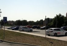 LITOMĚŘICE: Začala stavba druhé části parkoviště v ulici Husova