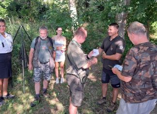 Problémy s rybáři u Labe: Město zpřísňuje kontroly, vyhlášku zatím neodsouhlasilo