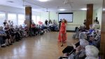 KRÁSNÉ BŘEZNO: Studenti Litegry přivezli módní přehlídku do Domova pro seniory KRÁSNÉ BŘEZNO: Studenti Litegry přivezli módní přehlídku do Domova pro seniory