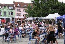 LOVOSICE: Italský hudební večer na náměstí zakončil léto
