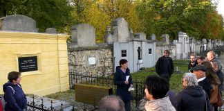 LOVOSICE: Byla obnovena hrobka významného továrníka Franze Tschinkela